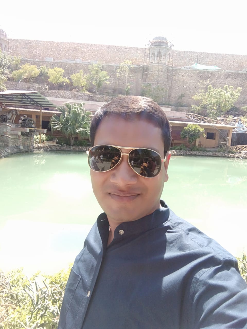 Biodata Image