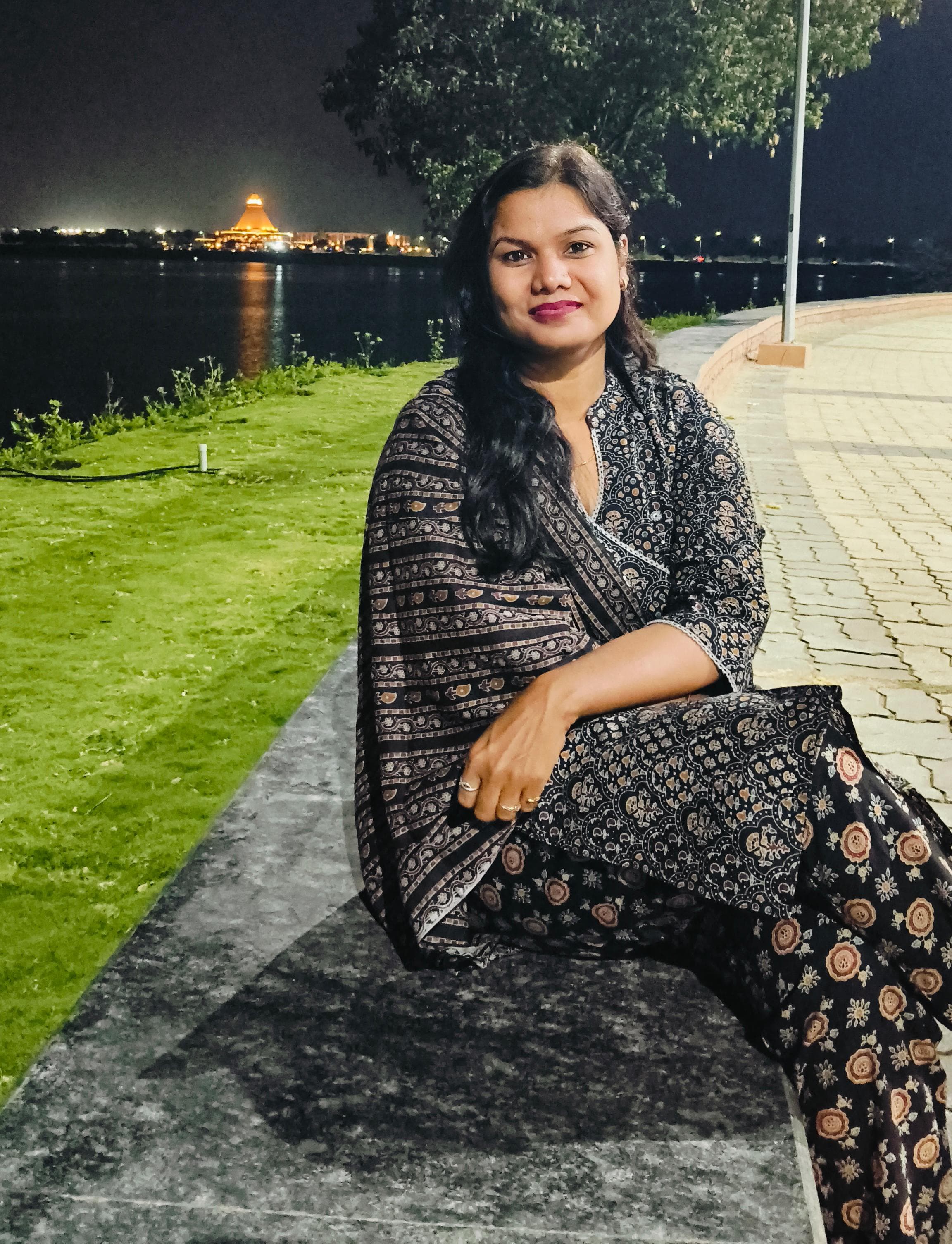 Biodata Image